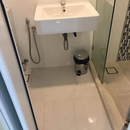 Urbano Luxury Maritime Suite George Town Exterior photo