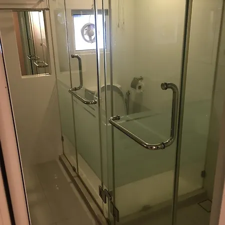 Urbano Luxury Maritime Suite George Town Exterior photo