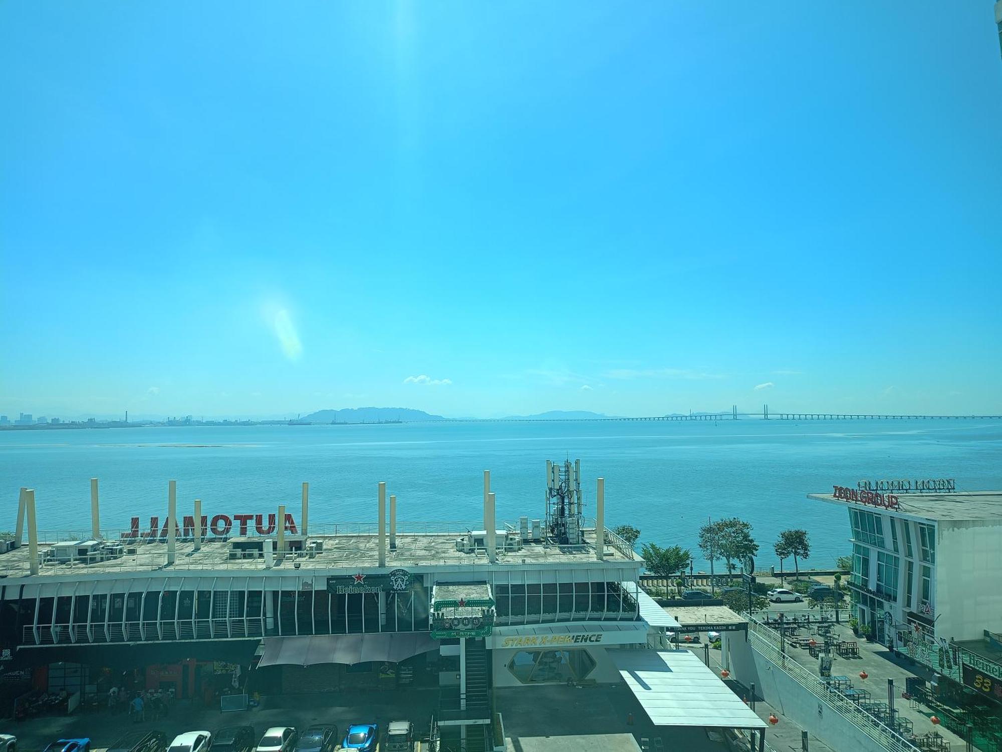 Urbano Luxury Maritime *